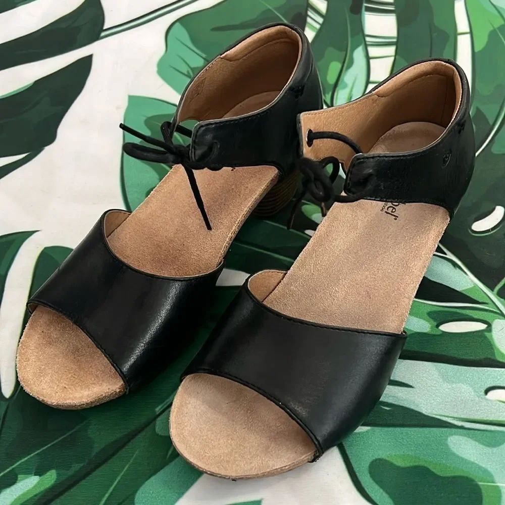 Joseph Seibel, black leather sandals